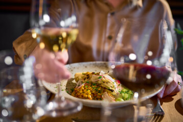 Mat i restaurang matsalen på Djurönäset