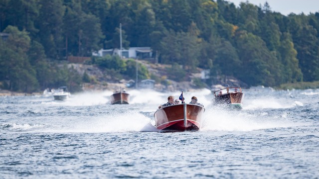 Classic Poker Run, körande båtar